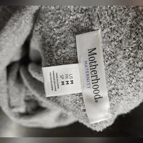 NWOT motherhood maternity gray Sparkle sweater medium super soft and cozy - Picture 6 of 7